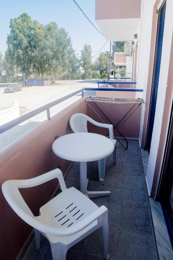 Marika Apartments マスティハリ エクステリア 写真